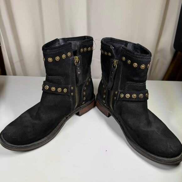 UGG Ankle Boots Black Suede Moto Fabrizia Gold Studs 1003235 Women's Size 7 - Picture 4 of 12